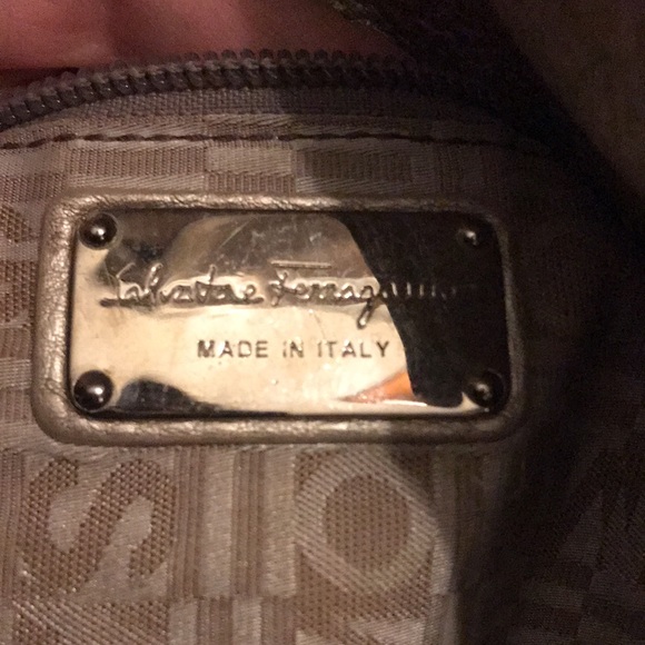 Ferragamo - Picture 2 of 6